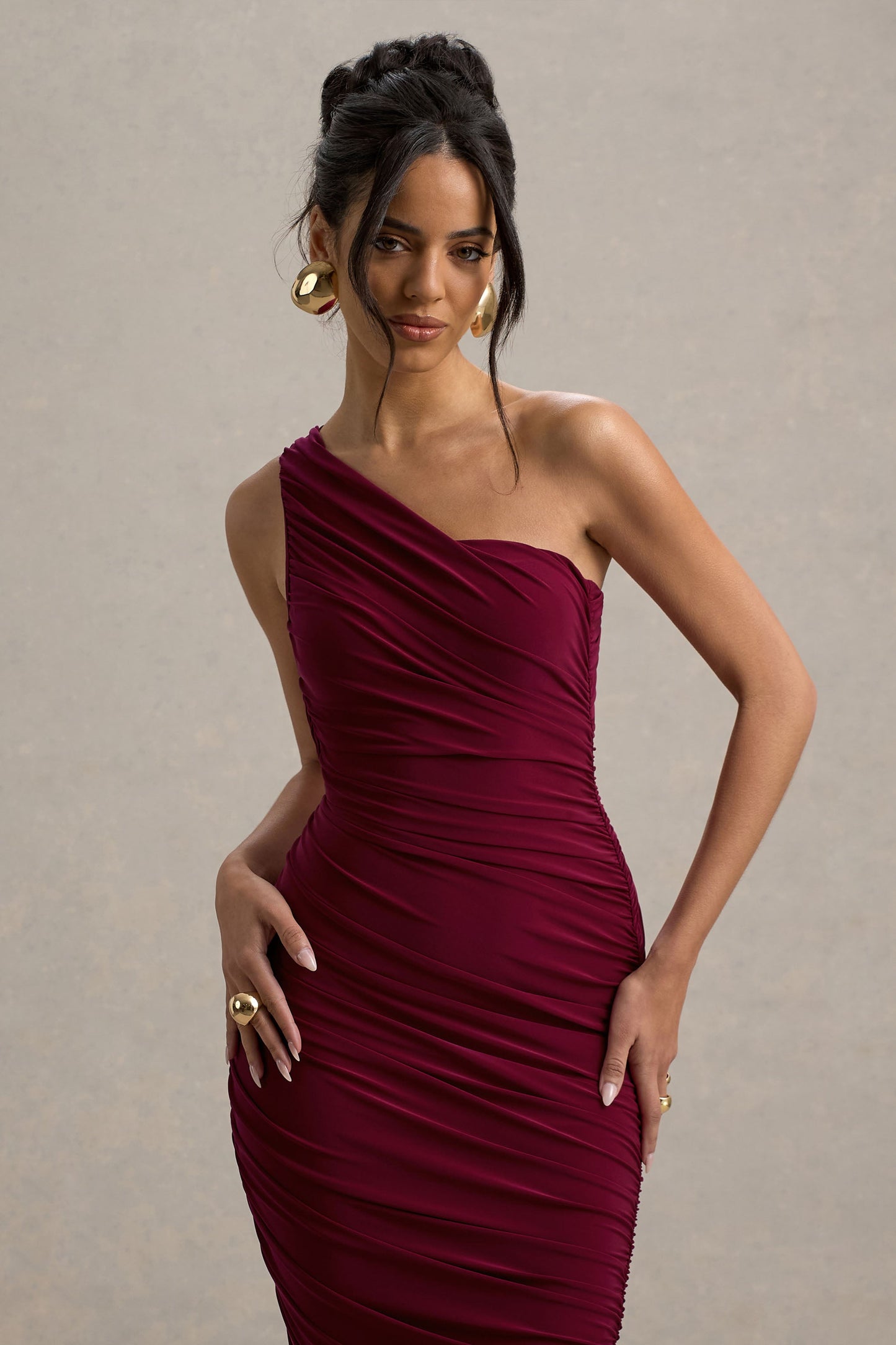 Dorit | Burgundy One Shoulder Asymmetric Ruched Midi Dress