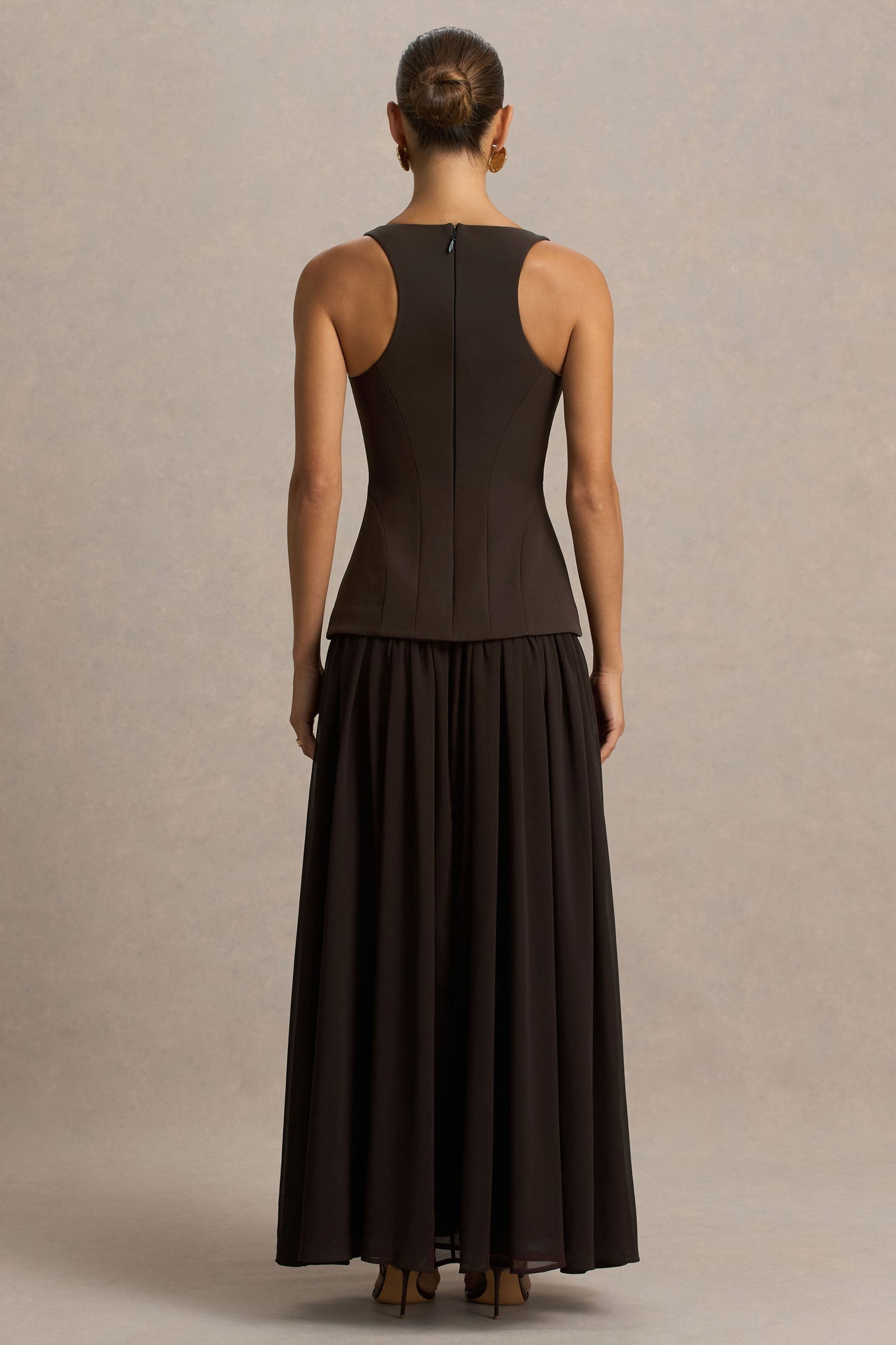 Kelly | Brown Scoop-Neck Maxi Dress With Mesh And Pleated Detailing
