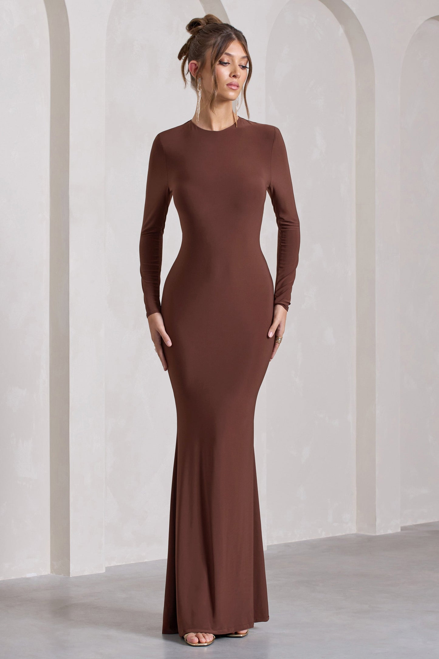 Starring | Chocolate Brown Long-Sleeve Backless  Maxi Dress